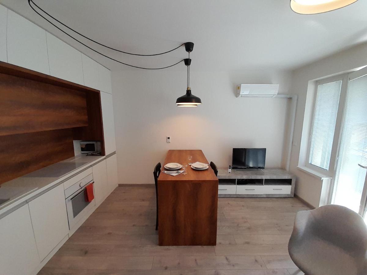 Entrez Radnica 2 Lägenhet Košice Exteriör bild