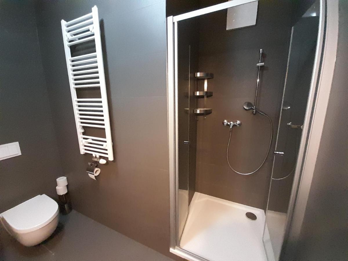 Entrez Radnica 2 Lägenhet Košice Exteriör bild