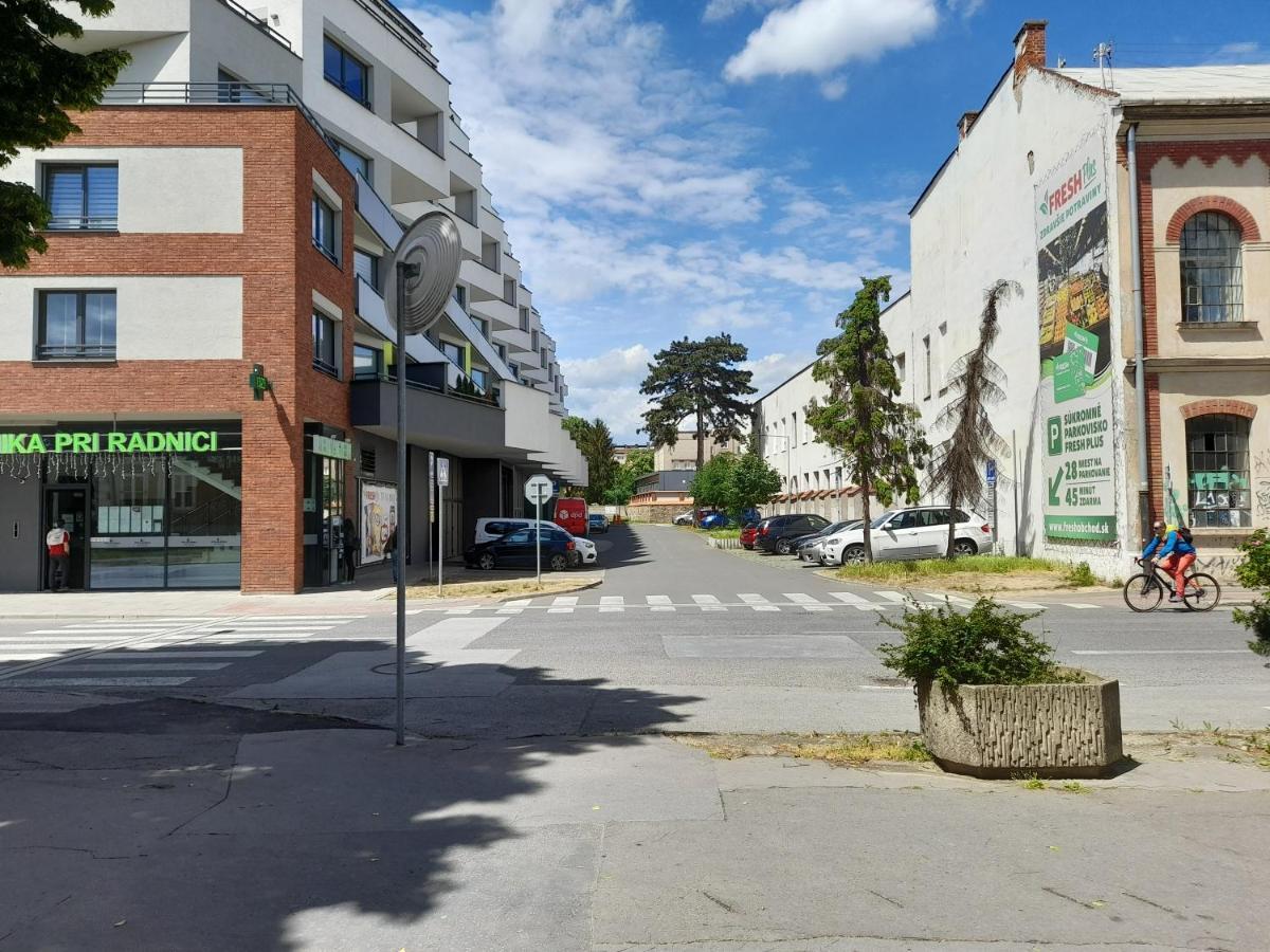 Entrez Radnica 2 Lägenhet Košice Exteriör bild